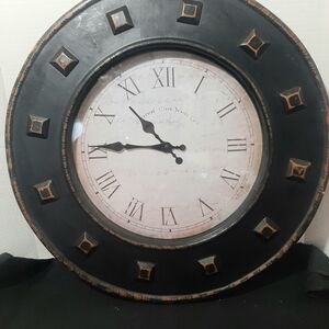 Classic Black and Gold Round Wall Clock - Unbranded